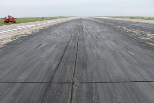lrg airfield-maintenance